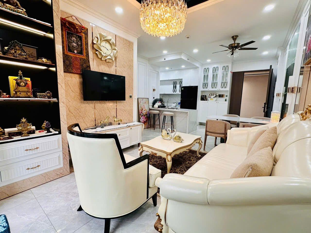 Bán Căn Hộ Tầng 7 M8 Midtown Phú Mỹ Hưng Q7